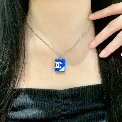 Chanel prismatic double C necklace - Image 2