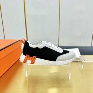 Hermès Spring and Summer Classic Couple Style British Grey and Black Colorblock Sports Casual Shoes