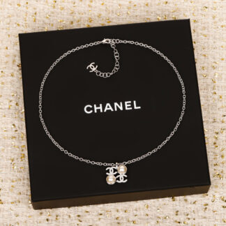 Chanel Double C Rhinestone Pearl Diamond Necklace
