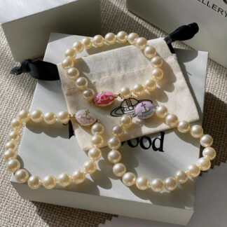 Vivienne Westwood Planet Crystal Pearl Bracelet