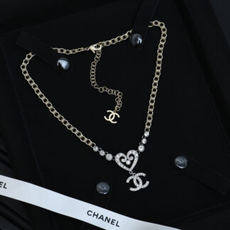 Chanel vine heart necklace
