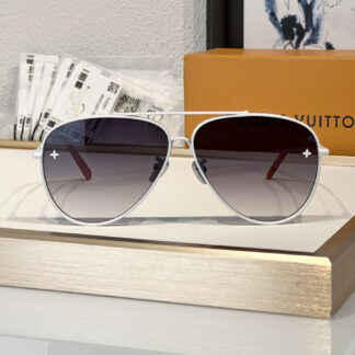 LOUIS VUITTON Fashion Sunglasses