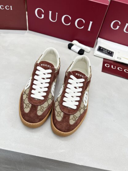 Gucci classic design German training elements catwalk model