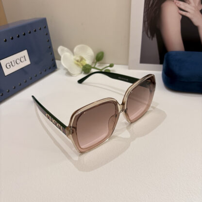 Gucci fashion sunglasses