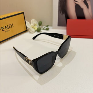 FENDI fashion trend sunglasses