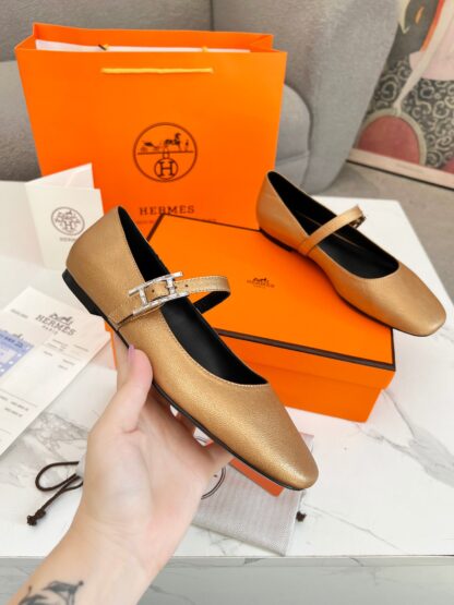 Hermès new pure handmade gold trendy loafers