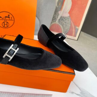 Hermès new pure handmade black trendy loafers