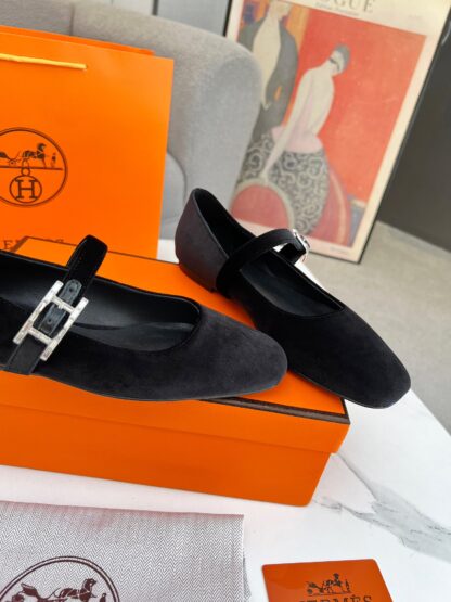 Hermès new pure handmade black trendy loafers