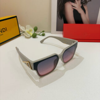 FENDI fashion trend sunglasses