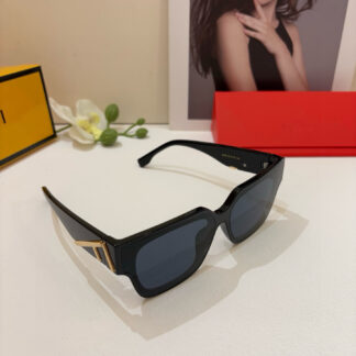 FENDI fashion trend sunglasses