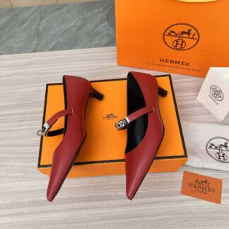Hermès red holiday must-have comfortable loafers