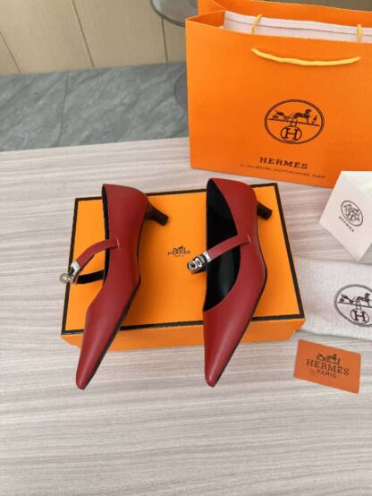 Hermès red holiday must-have comfortable loafers