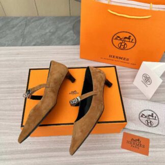 Hermès dark brown holiday must-have comfortable loafers