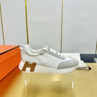 Hermes spring and summer couple's gray and white color matching sports casual shoes