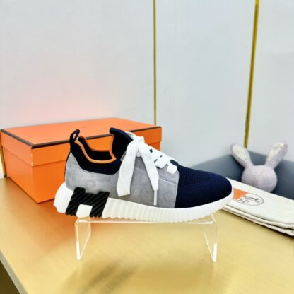 Hermes Spring and Summer Couples British Gray Blue Color Matching Breathable and Durable Sports Casual Shoes