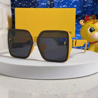 FENDI fashion trend sunglasses
