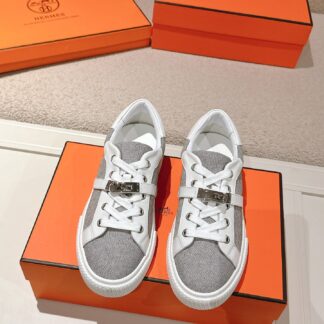 Hermes couple white and gray Kelly shoe buckle classic flat casual shoes