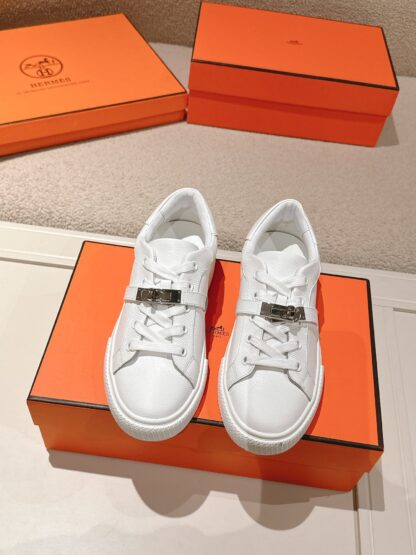Hermes couple white kelly buckle classic flat casual shoes