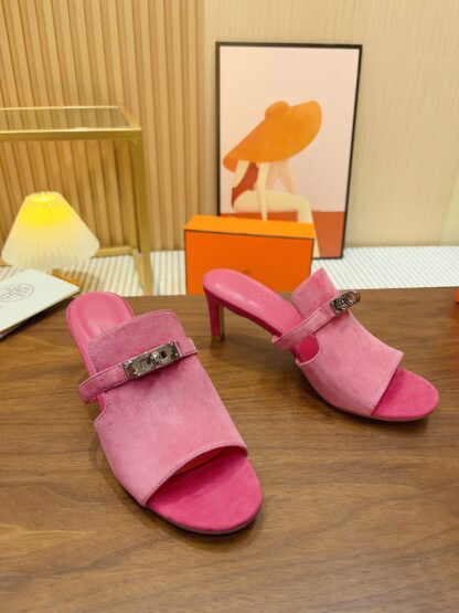 Hermès pink handmade stiletto sandals