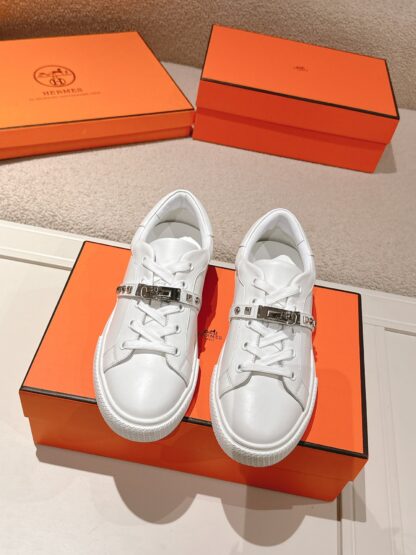 Hermes white classic couple's kelly shoe buckle flat casual shoes