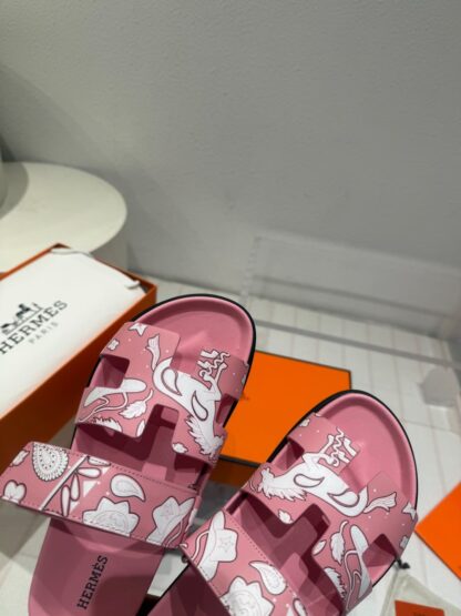 Hermès couple pink and white woven sandals