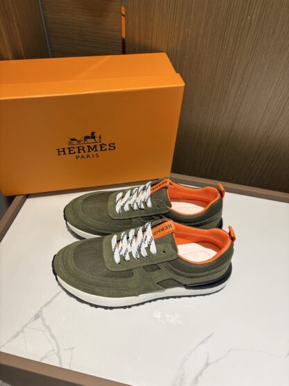 Hermès men's green and orange breathable sneakers