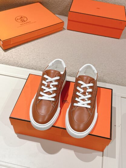 Hermes brown and white couple's stylish casual skateboard shoes