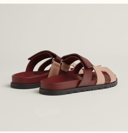 Hermès red brown couple woven sandals