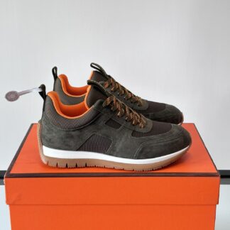 Hermès lightweight and versatile dark green sneakers
