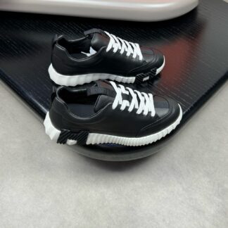 Hermès high-end black and white thick-soled casual shoes