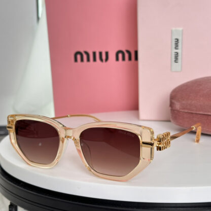 Miu Miu trendy fashion sunglasses - Image 2