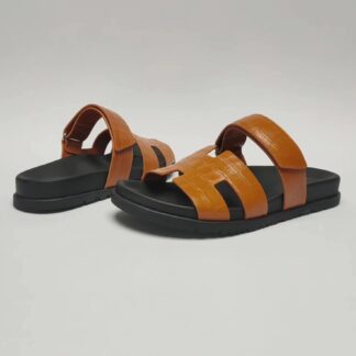 Hermès Couple Braided Brown and Black Slippers