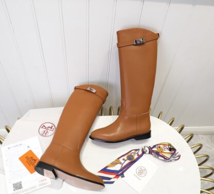 Hermès classic kelly buckle brown mid-calf boots
