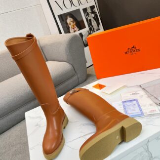Hermès classic kelly buckle stylish brown mid-calf boots