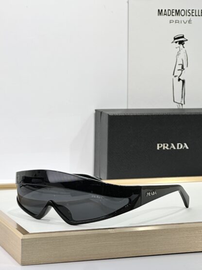 Prada fashion trend sunglasses