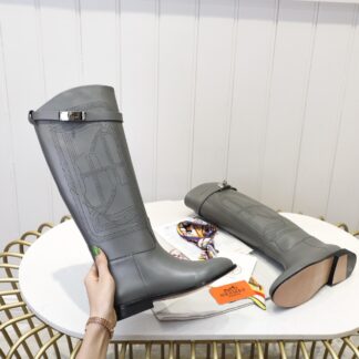 Hermès classic kelly buckle grey stylish mid-calf boots