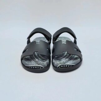 Hermès classic black and grey couple woven slippers