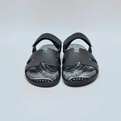 Hermès classic black and grey couple woven slippers