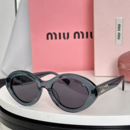 Miu Miu trendy fashion sunglasses - Image 2