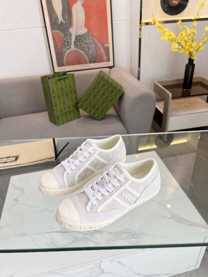 Gucci low-top casual sneakers