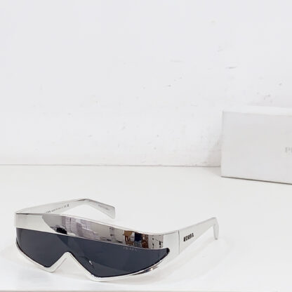 Prada fashion trend sunglasses