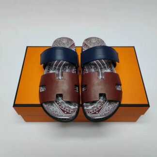 Hermès classic red and brown couple woven slippers