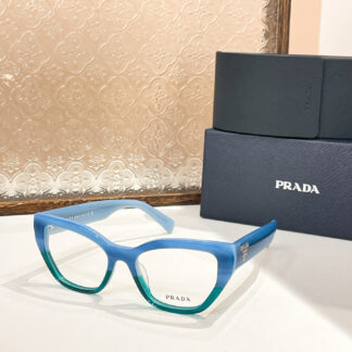 Prada fashion trend sunglasses