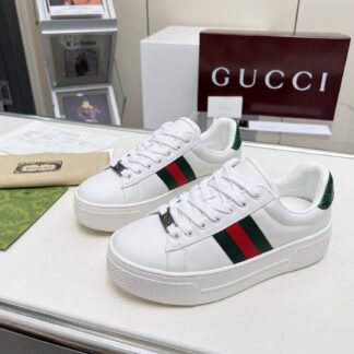 Gucci classic white shoes