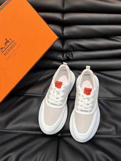Hermès men's off-white soft and comfortable casual sports shoes