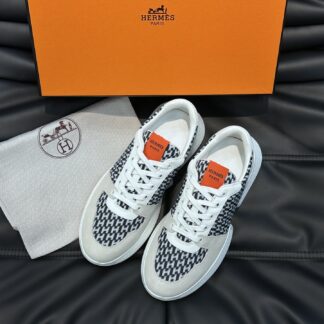 Hermes men's comfortable and soft gray and black color matching casual sports shoes
