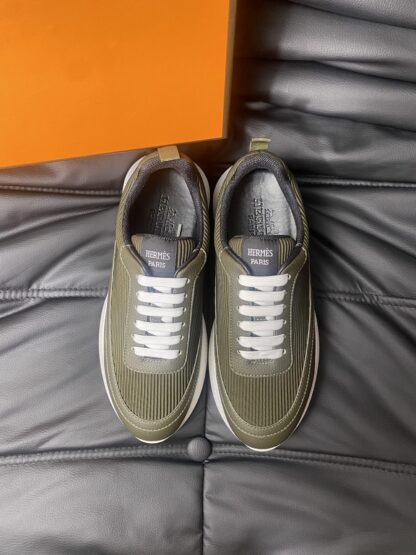 Hermes Men's Comfortable Soft Dark Green Casual Sneakers