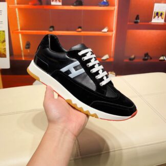 Hermès France Paris catwalk model black and gray classic casual shoes
