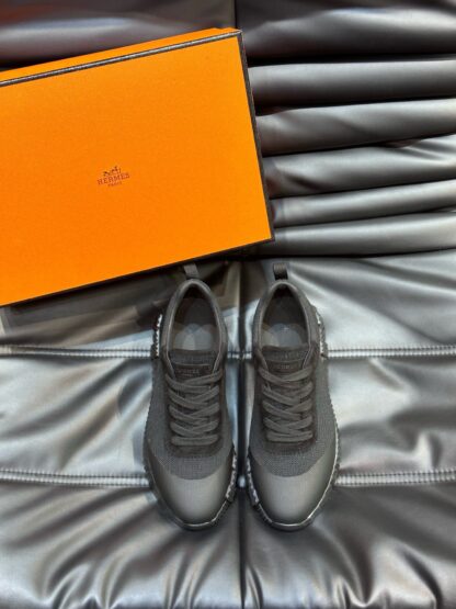 Hermès Men's Black Lightweight Breathable Casual Sneakers