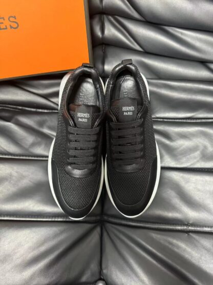 Hermes leather mesh breathable black and white high-end temperament casual shoes